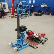 May khoan Gieng khoan tiep dia chay xang 5.5HP