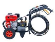 Máy rửa xe chạy xăng Pascal ADS170B (7HP)